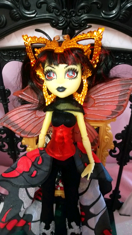 monster high moth